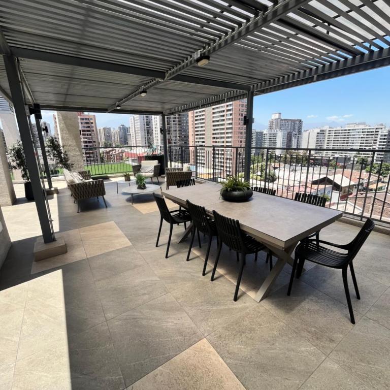Santiago Centro Moderno Depto Amoblado 2 Dormitorios - Two-Bedroom Apartment - 79