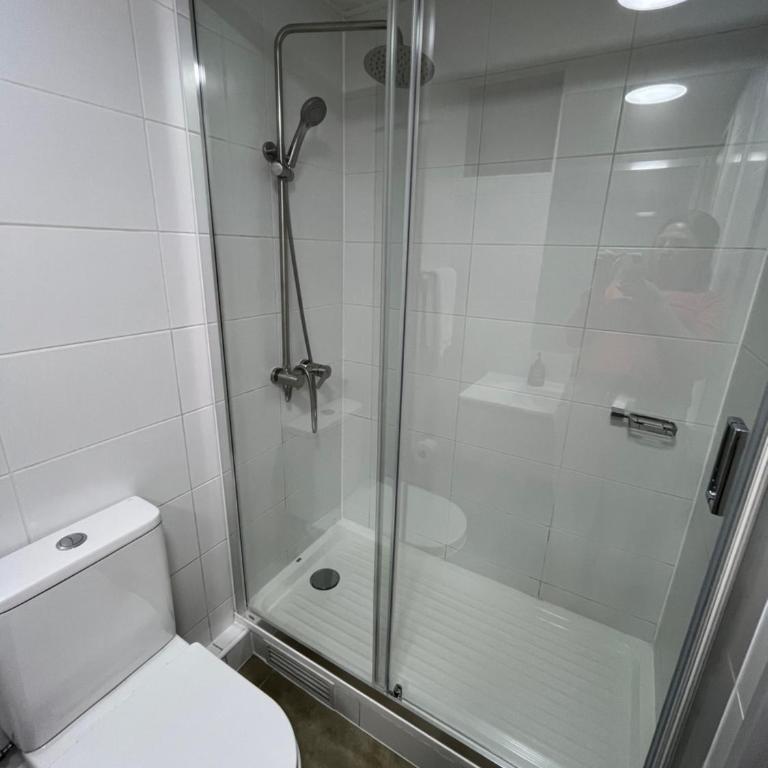 Santiago Centro Moderno Depto Amoblado 2 Dormitorios - Two-Bedroom Apartment - 42