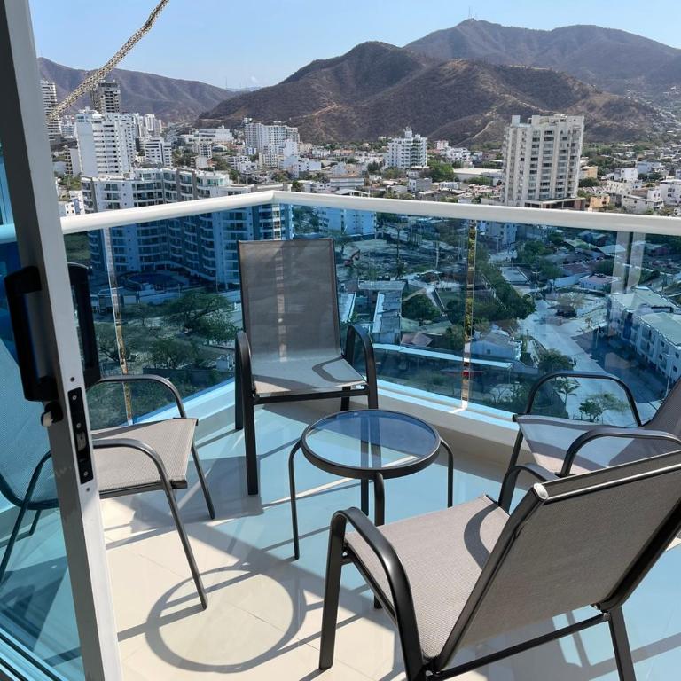 Your home away from home, quality time with family NO TV - Two-Bedroom Apartment - 8