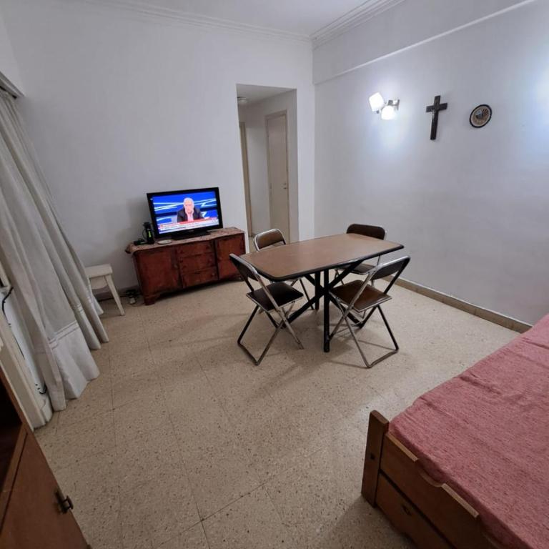 Tucumán y Colón - Apartamento de 2 dormitorios - 2