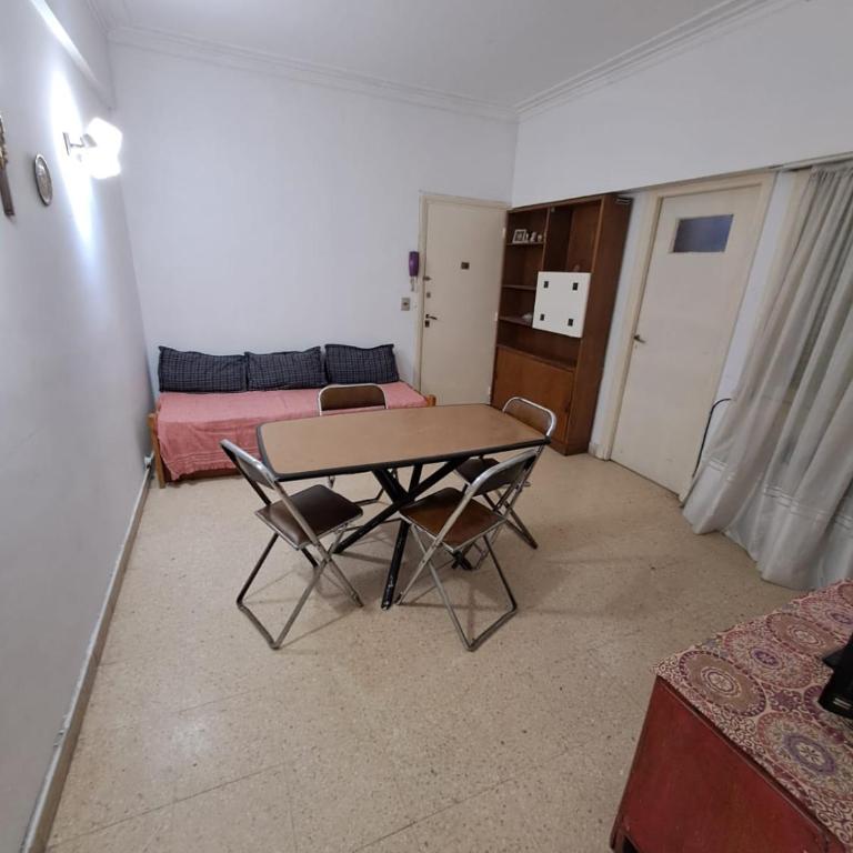Tucumán y Colón - Apartamento de 2 dormitorios - 3
