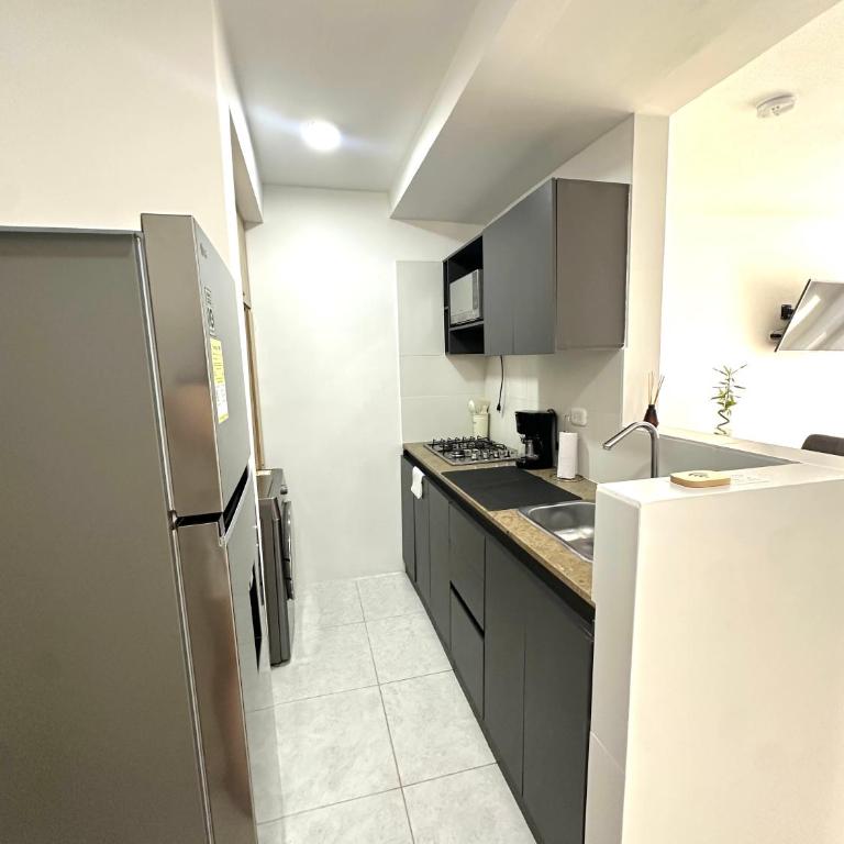 Cozy Beachside 3BR Apartment near the Walled City - Three-Bedroom Apartment - 5