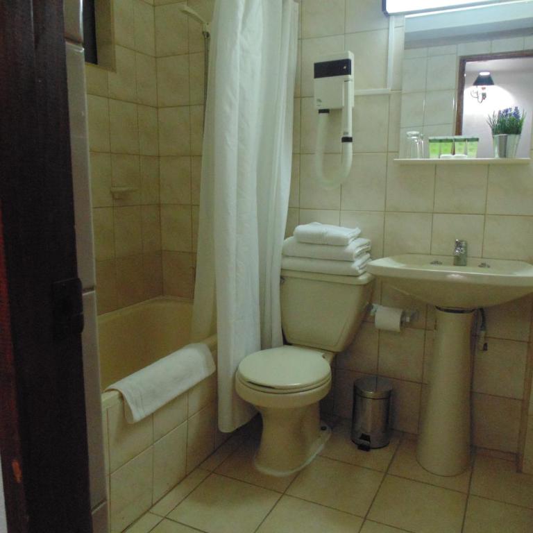 Hotel HD Natales - Twin Room with Countryside View - 8
