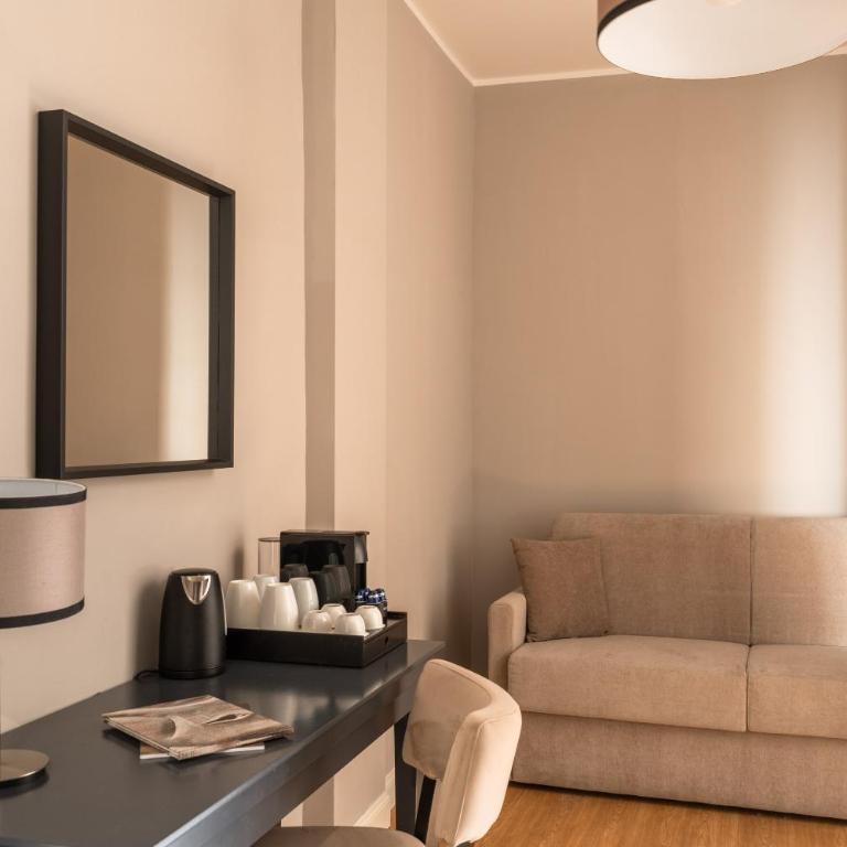 Flom Boutique Hotel - Junior Suite - 11