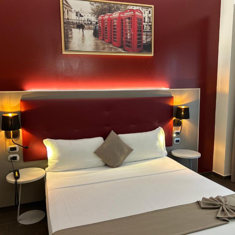 Hotel Stradivari - Camera Deluxe - 20