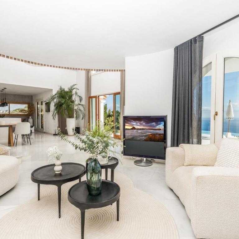 Zen House - Four-Bedroom Deluxe Home - Oceanfront - 24