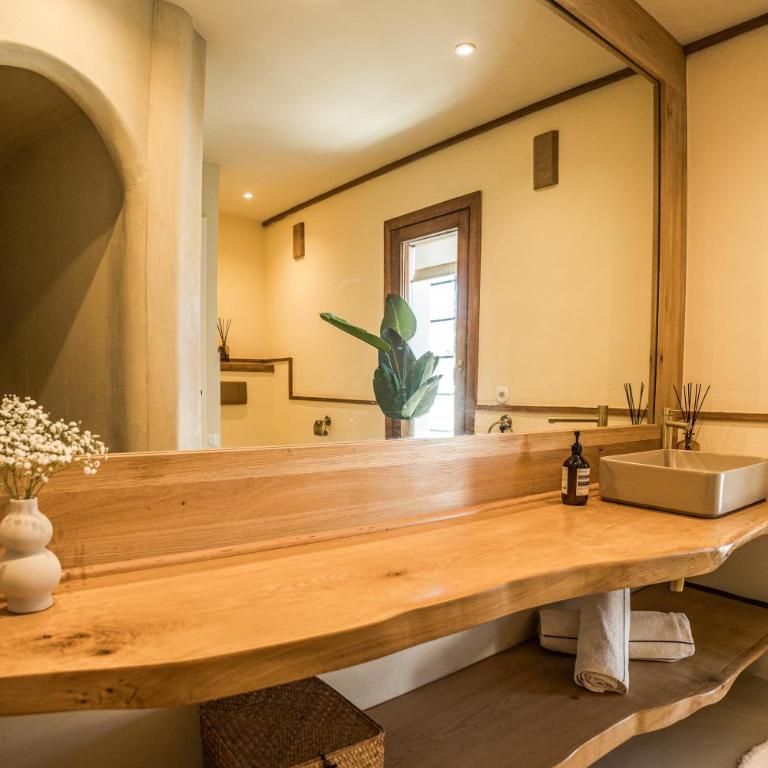 Zen House - Four-Bedroom Deluxe Home - Oceanfront - 59