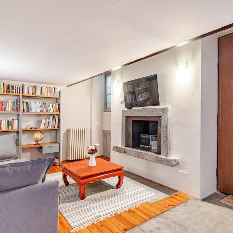 Casa Mambu - A pearl in the heart of Turin - Appartamento con 2 Camere da Letto - 2