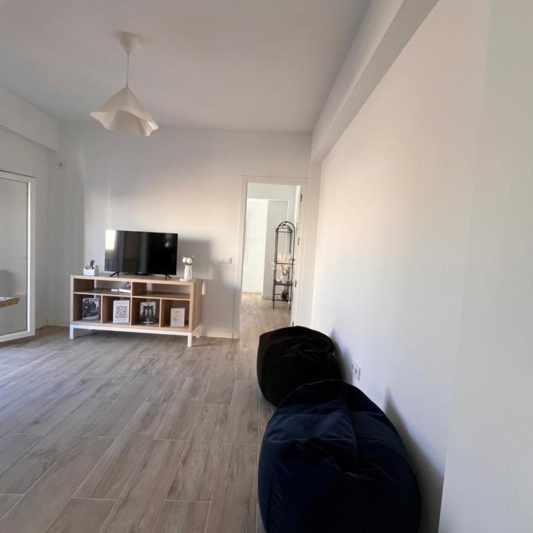 Apartamento moderno en Almería centro - Two-Bedroom Apartment - 23