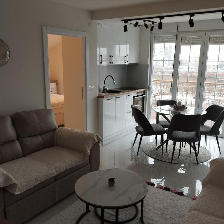 VauDa White apartman - Two-Bedroom Apartment - 10