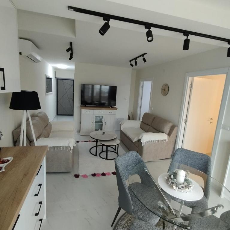 VauDa White apartman - Two-Bedroom Apartment - 18