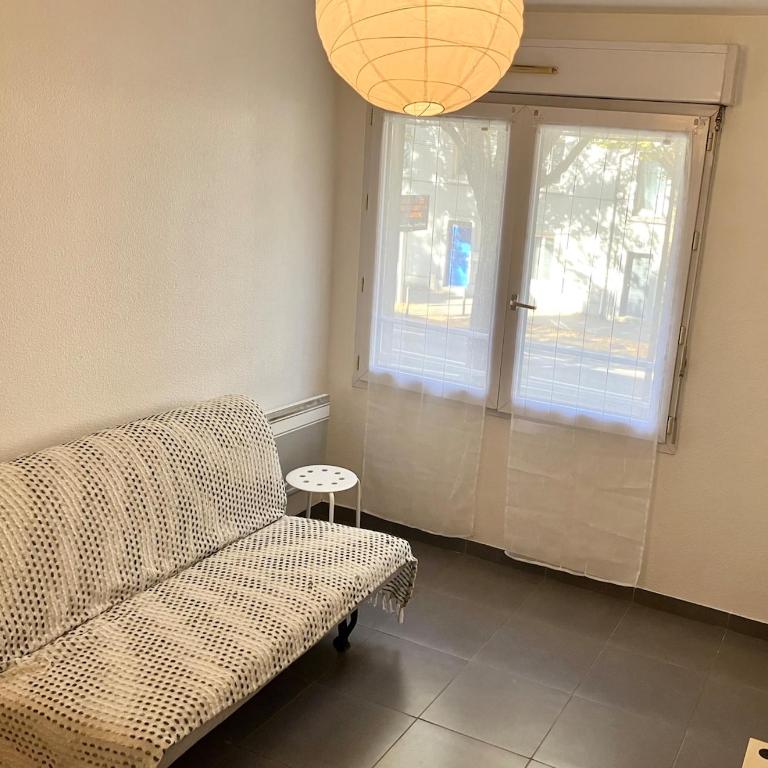 Studio bien situé - Proche Centre Bd Jules Verne - Appartement 1 Chambre - 22