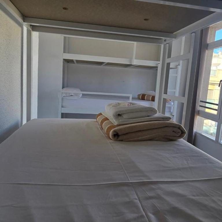 Albergue Club Náutico de Águilas - Habitación Cuádruple Estándar - 9