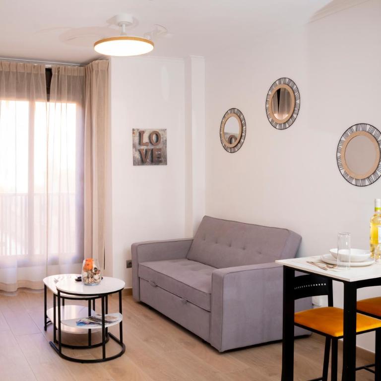 Luxury Apartment near Madrid, Airport, IFEMA, City Center - One-Bedroom Apartment - 6