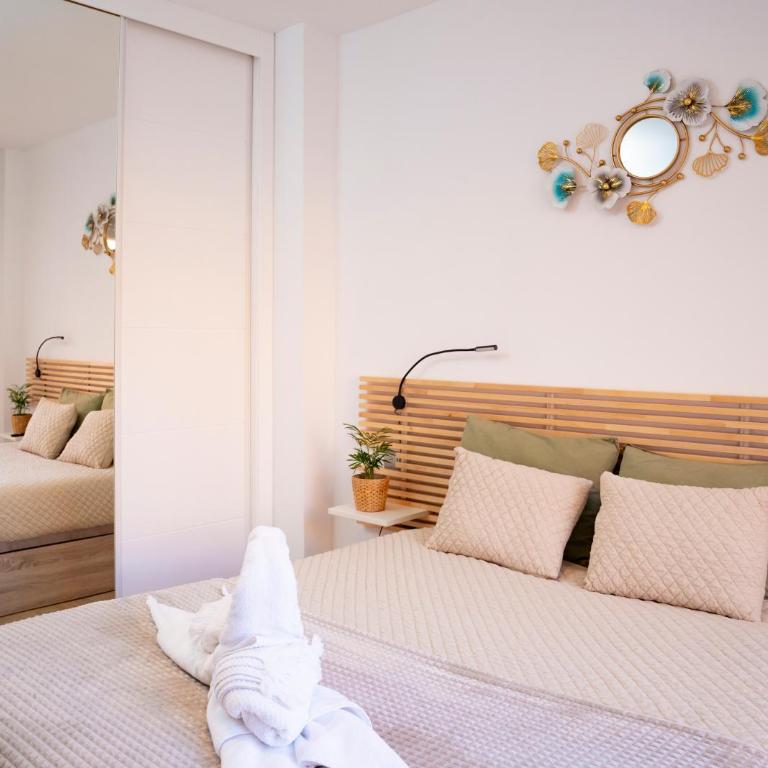 Luxury Apartment near Madrid, Airport, IFEMA, City Center - One-Bedroom Apartment - 16