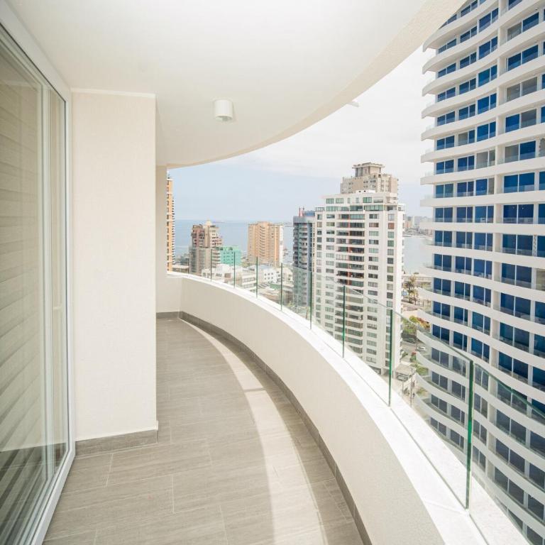 Departamento Distrito 1 Cavancha Piso 19 - Two-Bedroom Apartment - 22