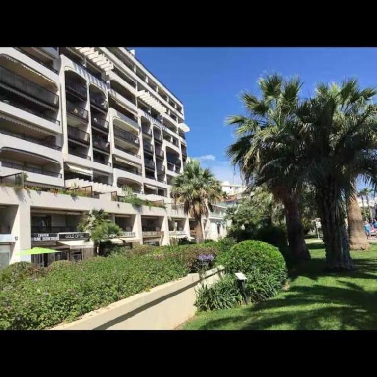 appartement de prestige - One-Bedroom Apartment - 9