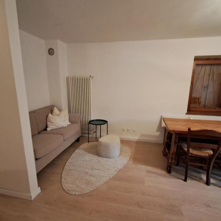 La Casa di Elvira-Primo Piano - Appartamento con 2 Camere da Letto - 8