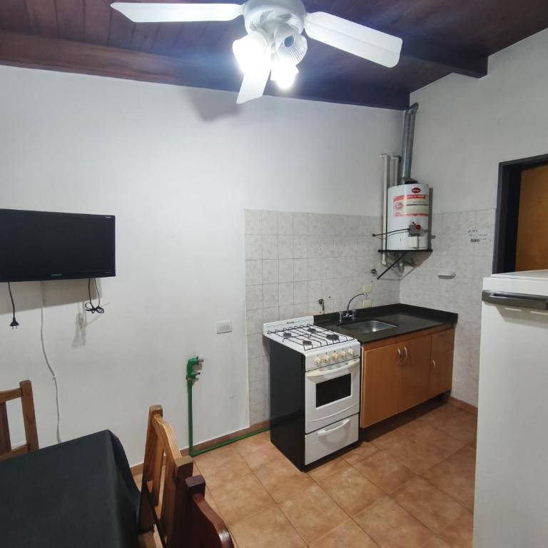 Departamentos Dani - Apartamento - 6