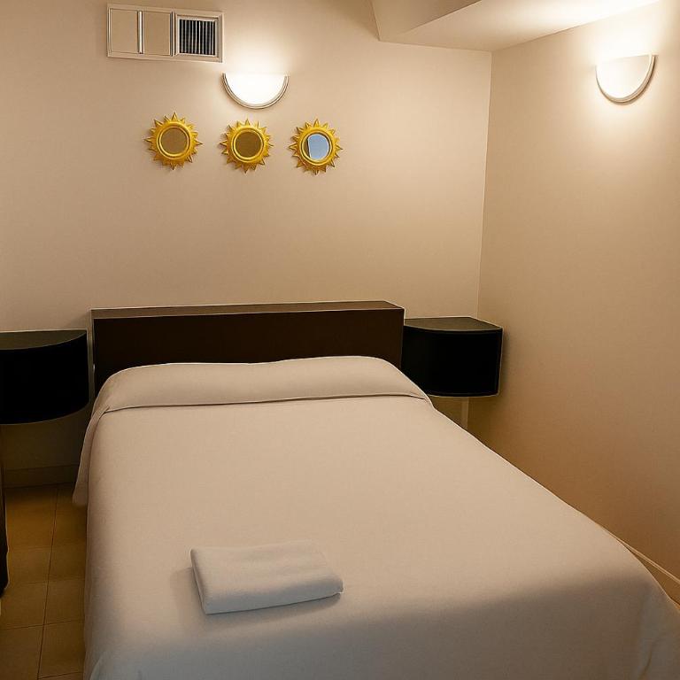 Hotel Altos del Norte - Double Room with Private Bathroom - 1