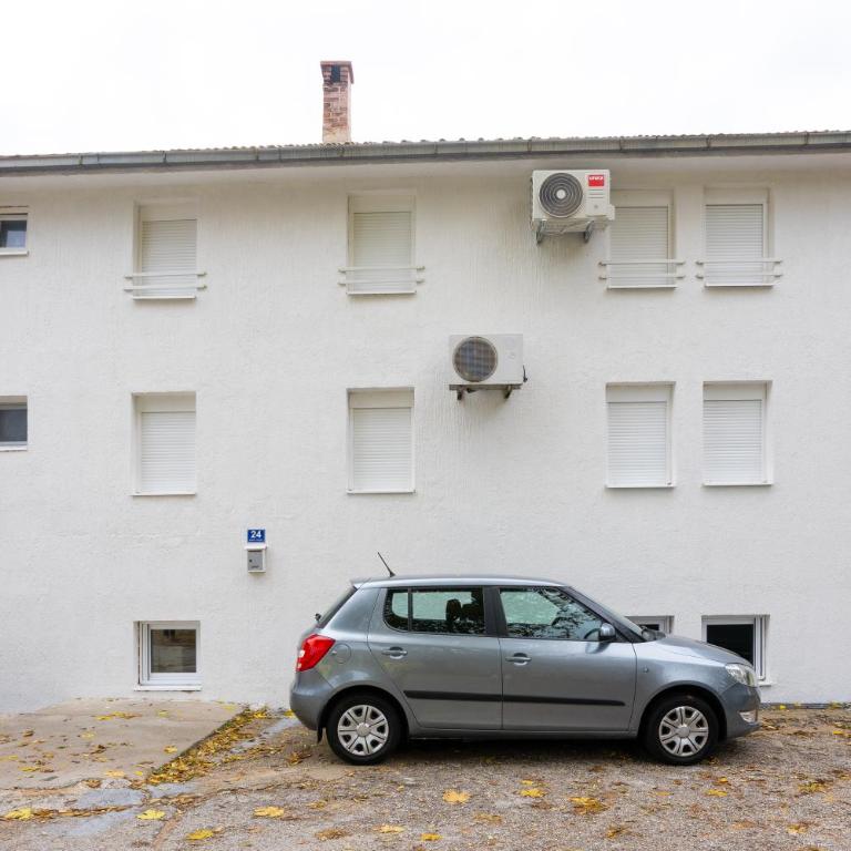 Apartments Daris - Studio Apartment with Balcony - 19