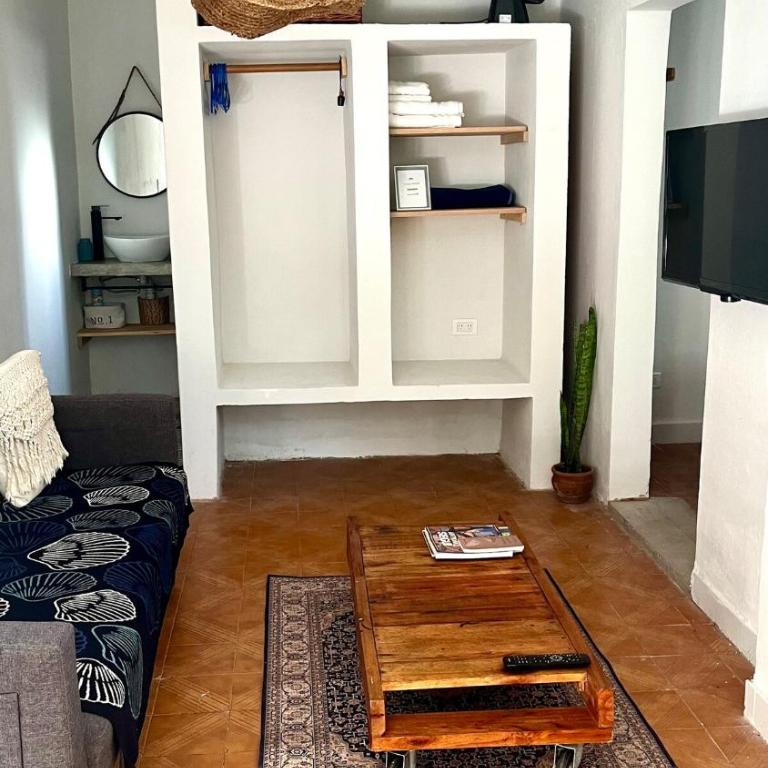 Casa Milos para dos personas frente al rio - Casa con 1 dormitorio - 2