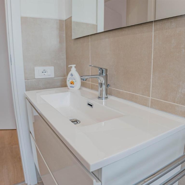 Sunny apartment - Appartamento con 1 Camera da Letto - 22