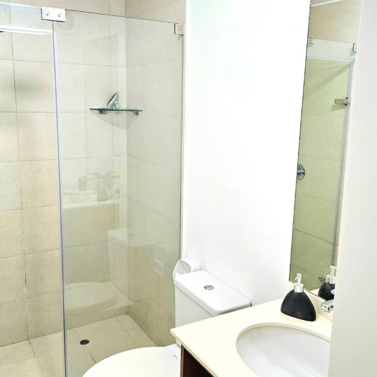 Ocean Sunset vista al mar, piscina y balcón - Two-Bedroom Apartment with Balcony and Sea View - 30