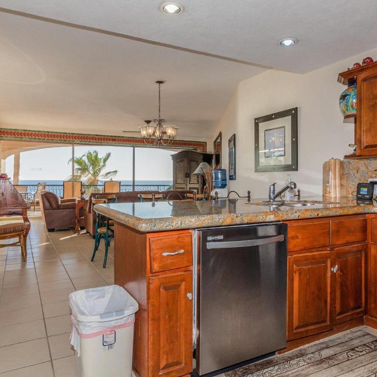 Sonoran Spa E401 - Three-Bedroom Apartment - 16