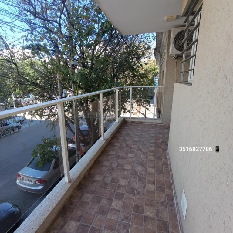 Departamento moderno y luminoso - Apartamento de 1 dormitorio con vistas - 1