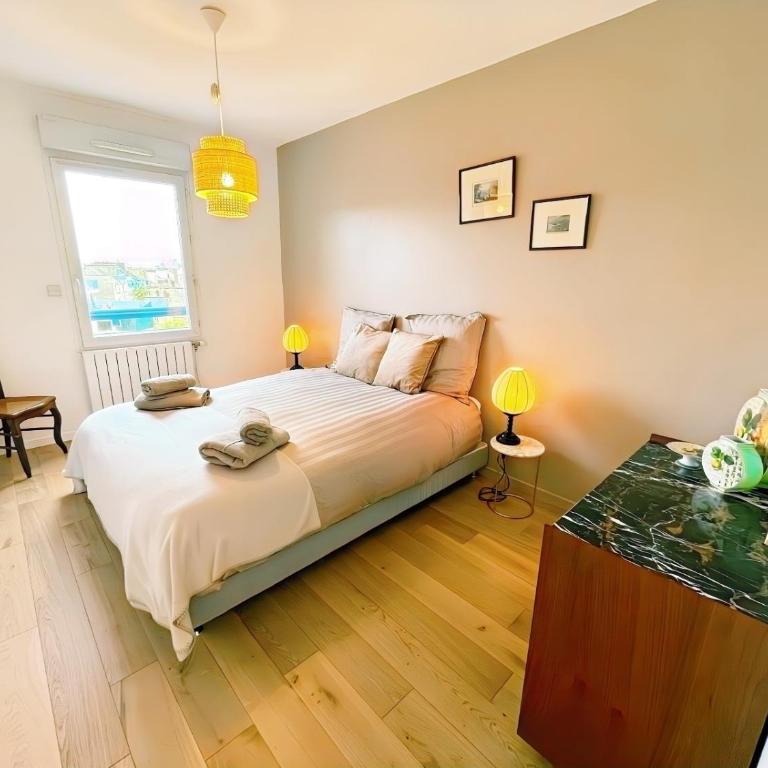 Résidence calme avec balcon privé & vue sur Caen - Two-Bedroom Apartment with Balcony - 2