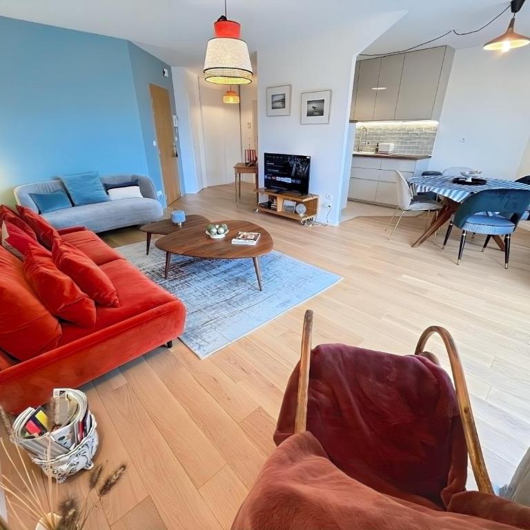 Résidence calme avec balcon privé & vue sur Caen - Two-Bedroom Apartment with Balcony - 1