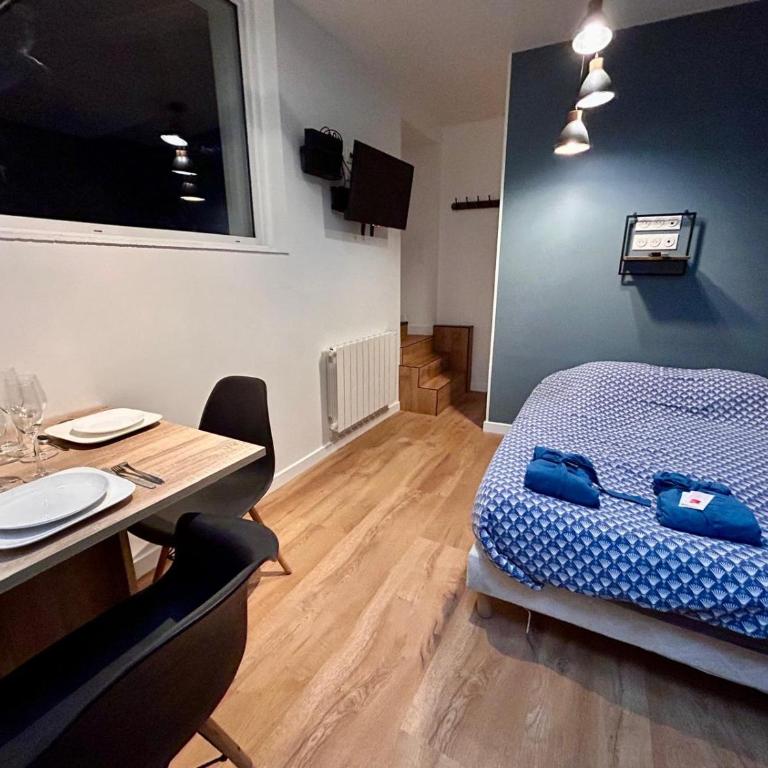 Jacuzzi et confort - 002 - Studio-Apartment - 14