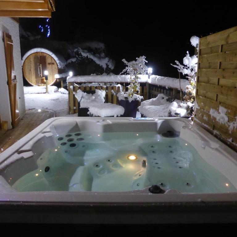 Aubier Confort Spa Chalet Domaine du Fraizier - Chalet 3 Chambres - 4
