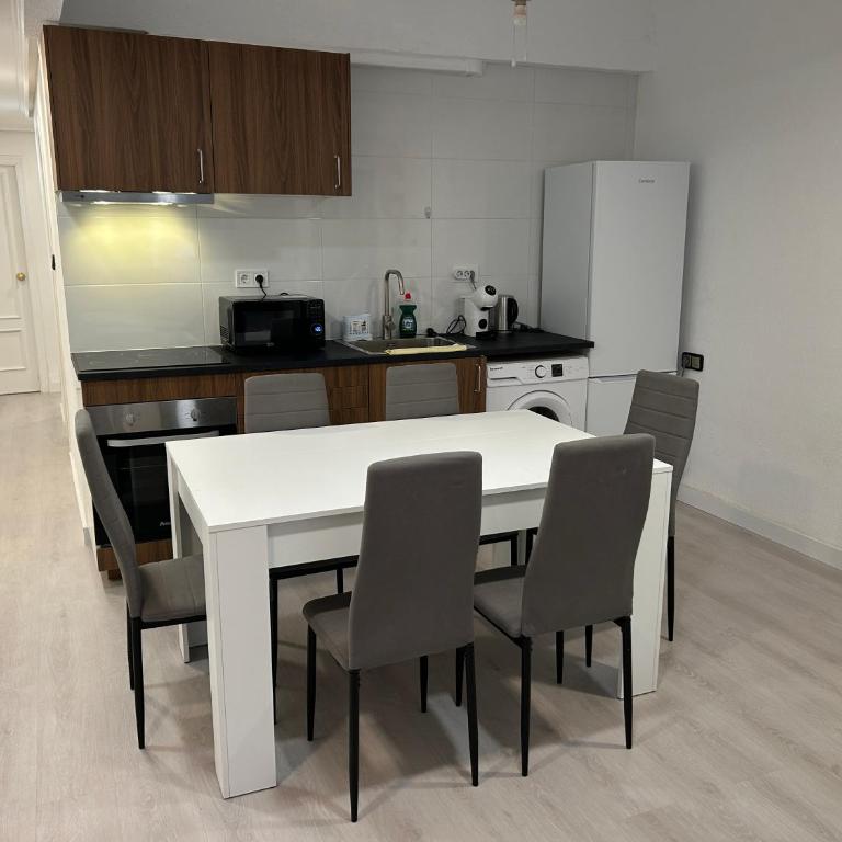 Ayla apartment - Three-Bedroom Apartment - 2