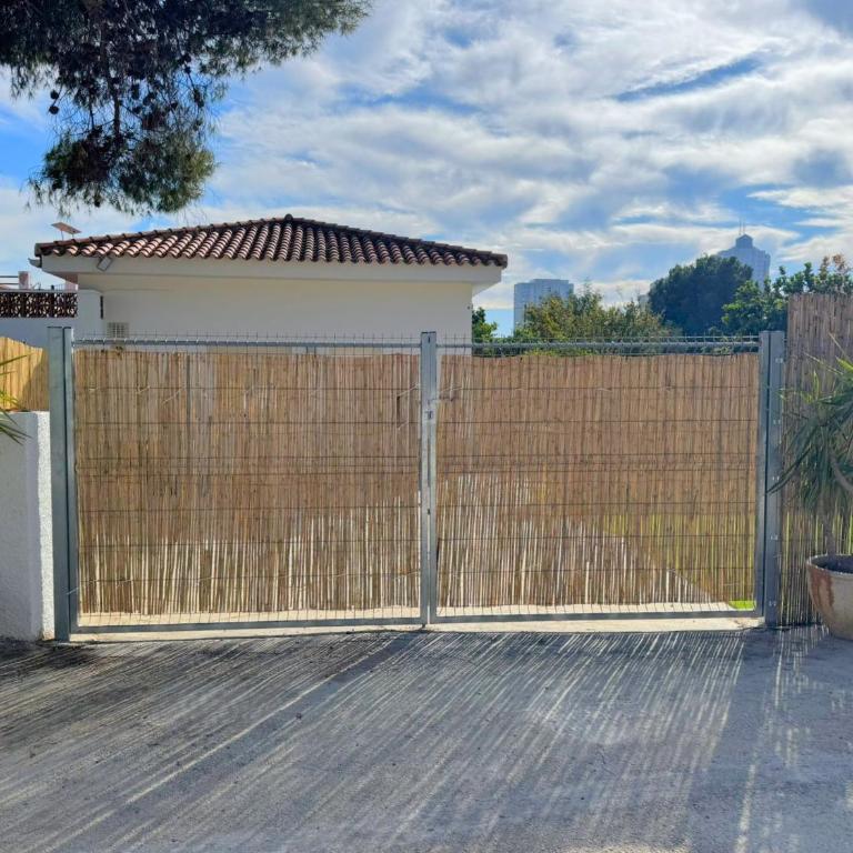Casita de campo en Benidorm - Casa con 1 dormitorio - 55
