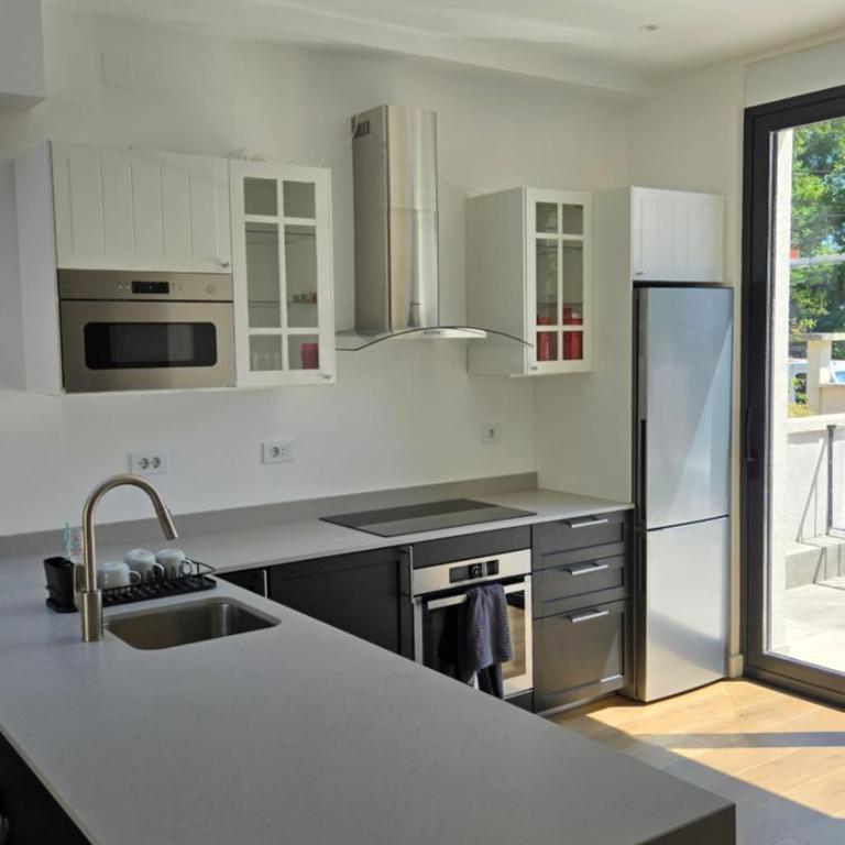 Kuća Dedinje - Two-Bedroom House - 2