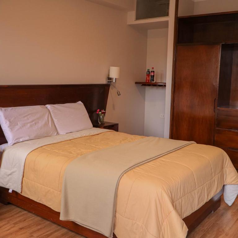 Amazon Luxury - Deluxe Family Room - 5