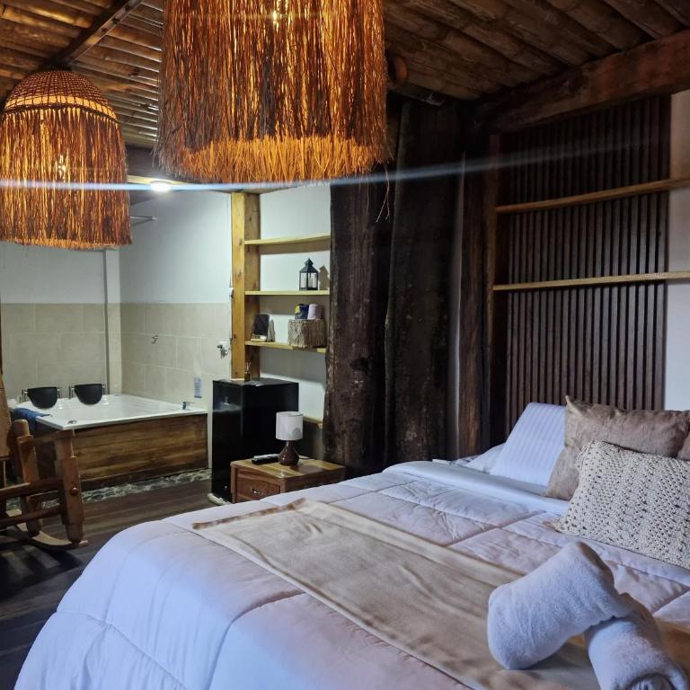 Ecohotel Alflo Inn - Suite Deluxe con bañera de hidromasaje - 5