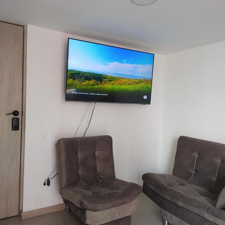 Tranquilo, cómodo, seguro, apartamento en Sabaneta - Apartamento de 3 dormitorios - 15