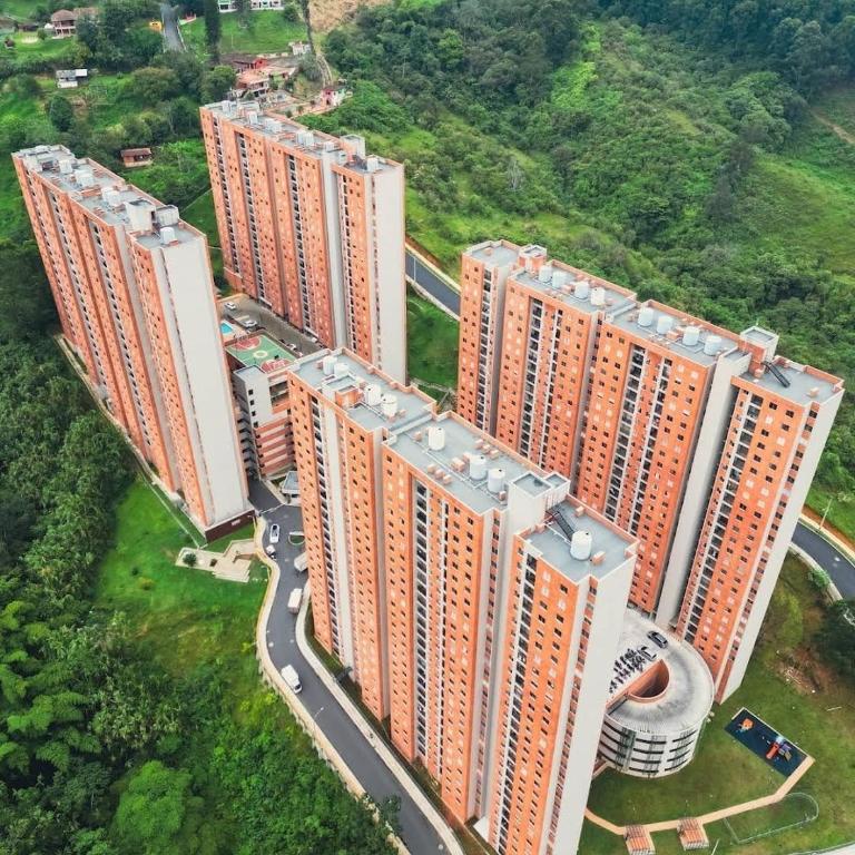 Tranquilo, cómodo, seguro, apartamento en Sabaneta - Apartamento de 3 dormitorios - 19