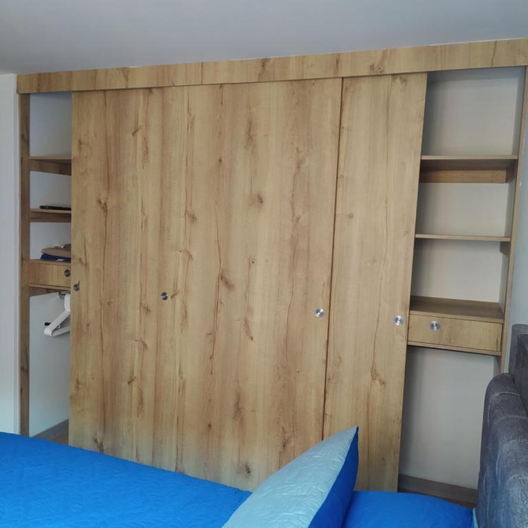 Tranquilo, cómodo, seguro, apartamento en Sabaneta - Apartamento de 3 dormitorios - 24