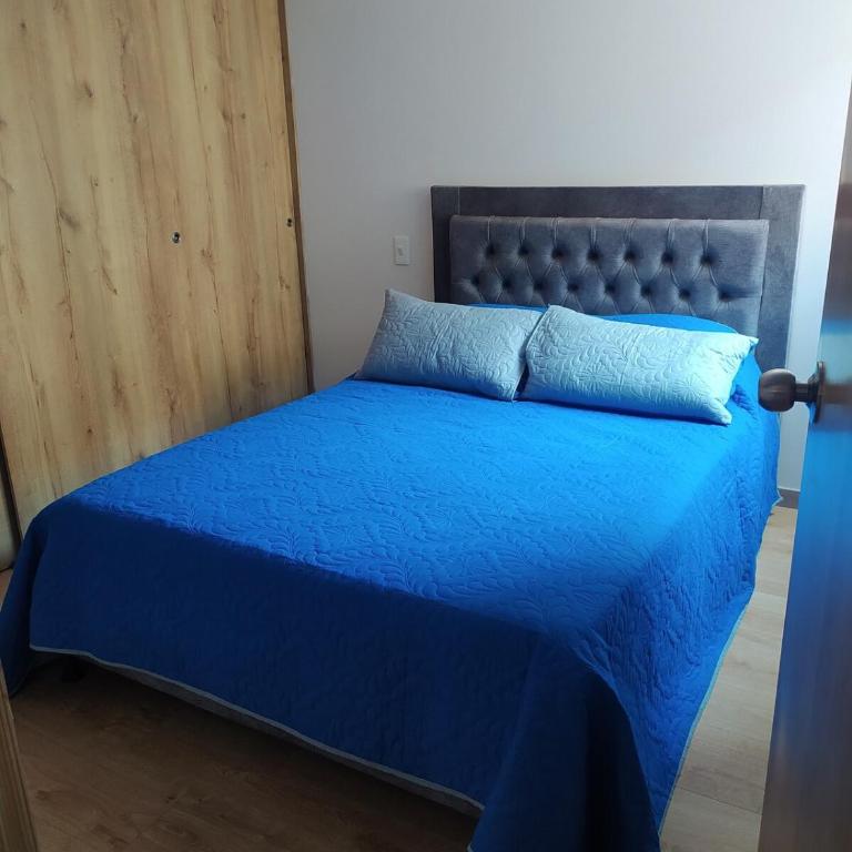 Tranquilo, cómodo, seguro, apartamento en Sabaneta - Apartamento de 3 dormitorios - 30