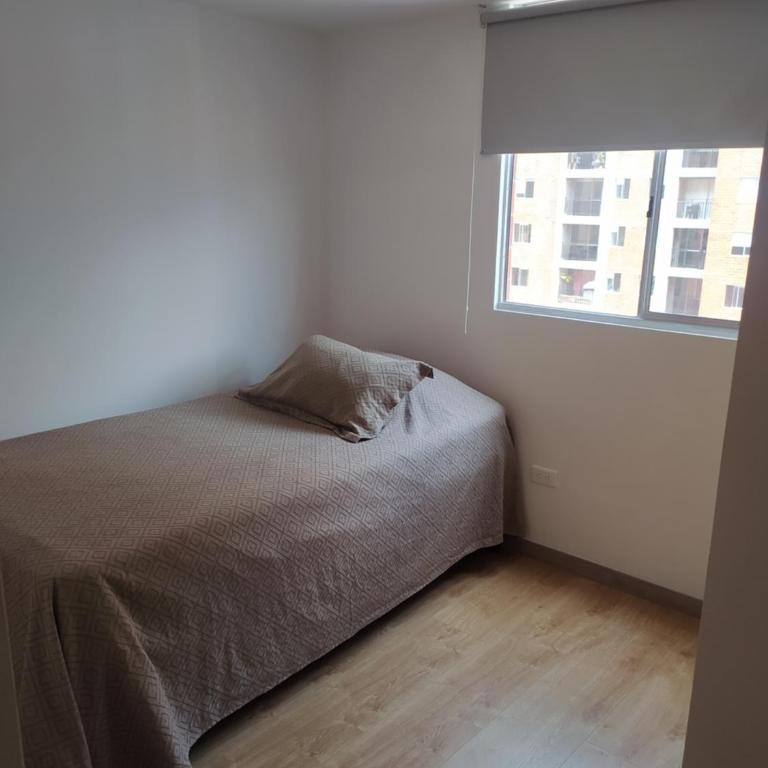 Tranquilo, cómodo, seguro, apartamento en Sabaneta - Apartamento de 3 dormitorios - 45