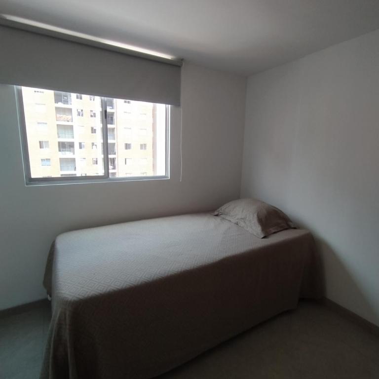 Tranquilo, cómodo, seguro, apartamento en Sabaneta - Apartamento de 3 dormitorios - 46