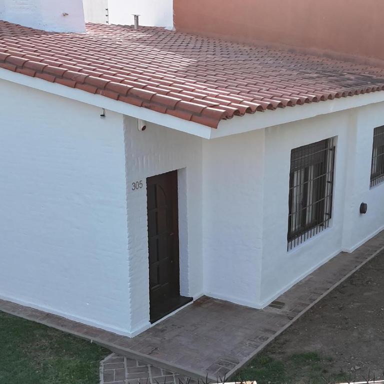 Temporario HOSPITAL PRIVADO, QUALITY, con cochera en CORDOBA - Casa de 3 dormitorios - 24