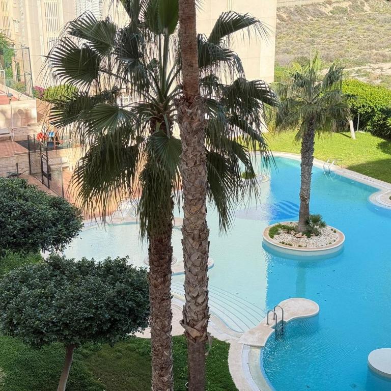Sol y playa 2 - Three-Bedroom Apartment with Sea View - 14