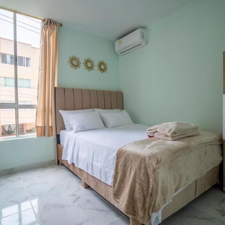 Aqualina 209 y 512 - Three-Bedroom Apartment - 26