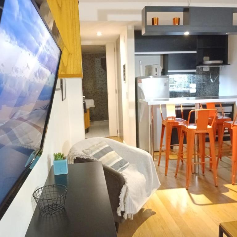 Estudio Moderno en Peña con Balcón y Pileta - Apartamento de 1 dormitorio - 35
