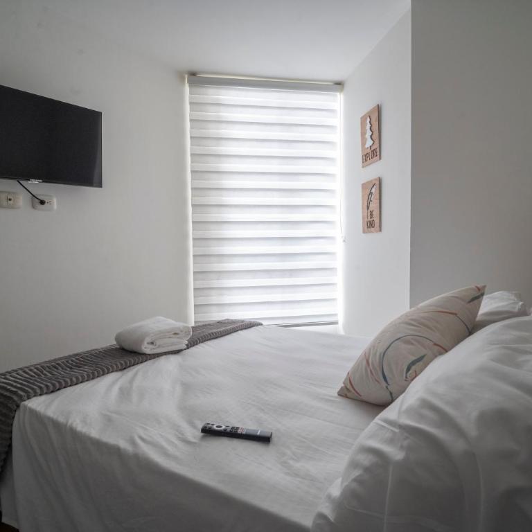 Aqualina 209 y 512 - Three-Bedroom Apartment - 20